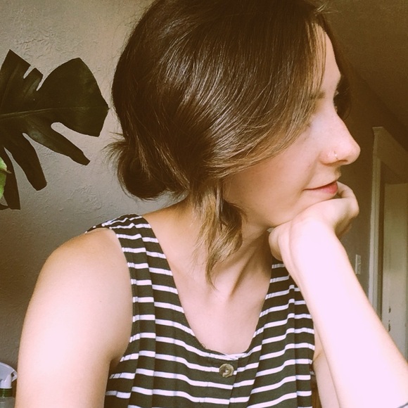 Meet your Posher, Michelle - Picture 1 of 1